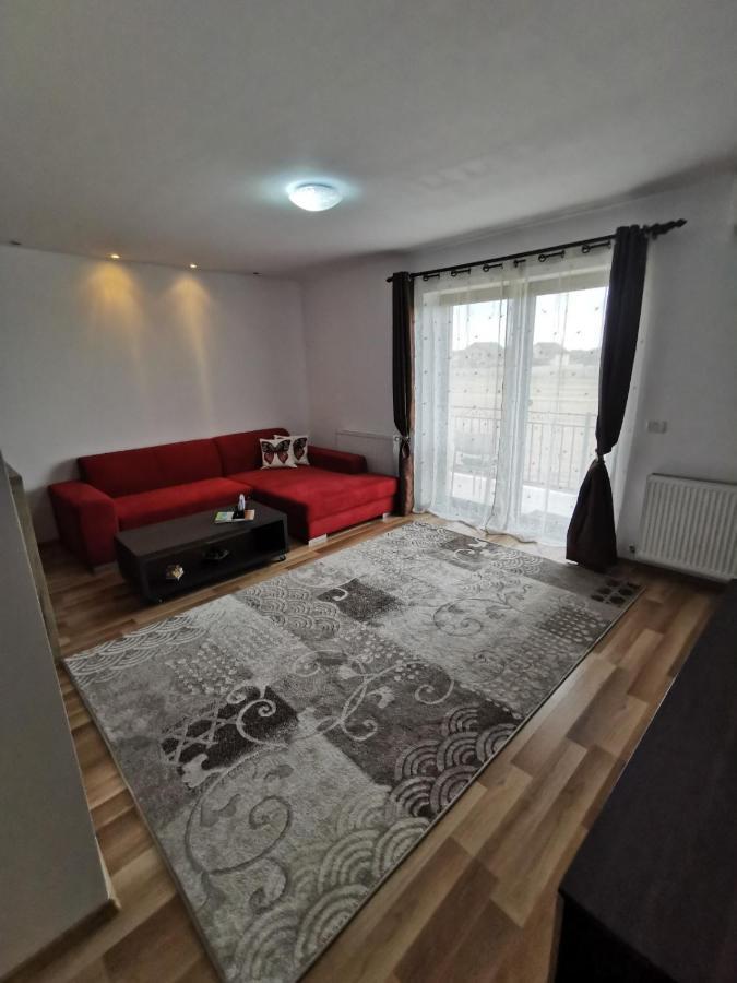 Ovidiu Apartment Giroc